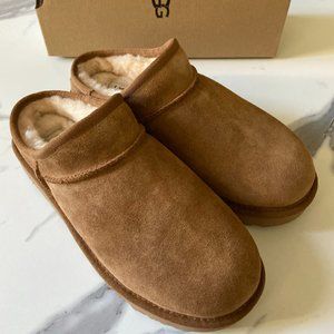 UGG Classic Suede Slippers Chesnut